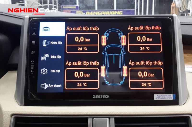 Có nên lắp cảm biến áp suất lốp ô tô không?