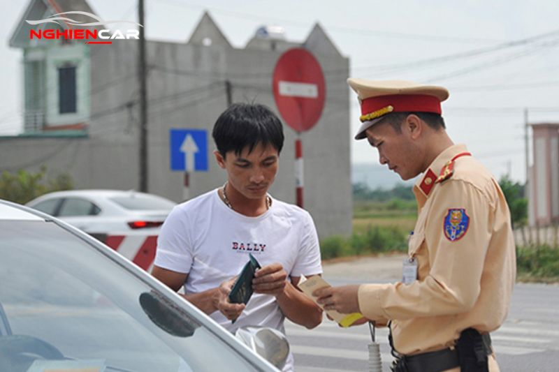 Lỗi không có bảo hiểm bắt buộc ô tô bị xử phạt bao nhiêu tiền?